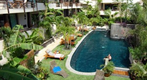 El Taj Oceanfront & Beachside Condo Hotel Playa Carmen